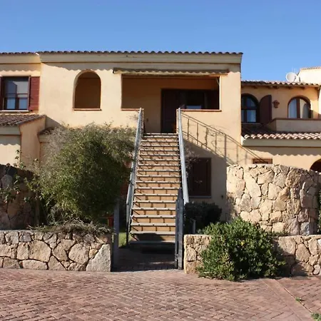 Holiday home Santeodorohome *